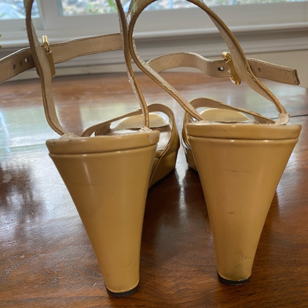 PRADA Patent Leather Wedge Sandals EU 42/US 10 - Picture 6 of 9